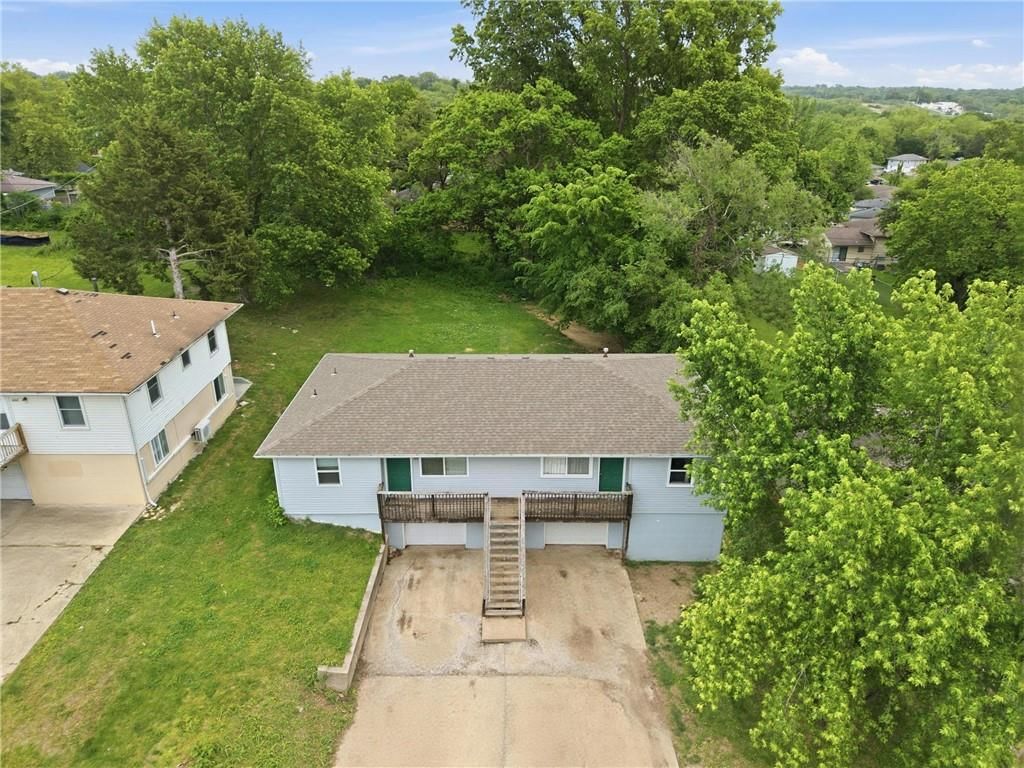 1505-7 N 63 Terrace — photo 3