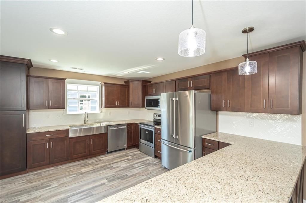 902 S Monroe Street — photo 11