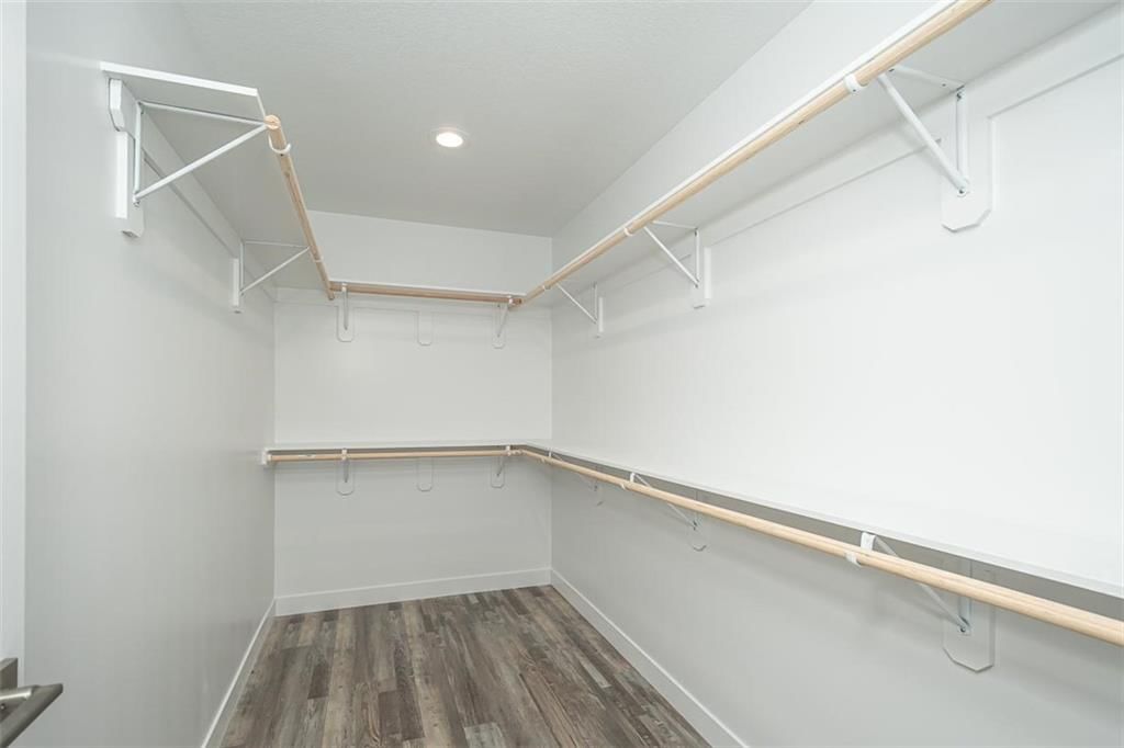 902 S Monroe Street — photo 20
