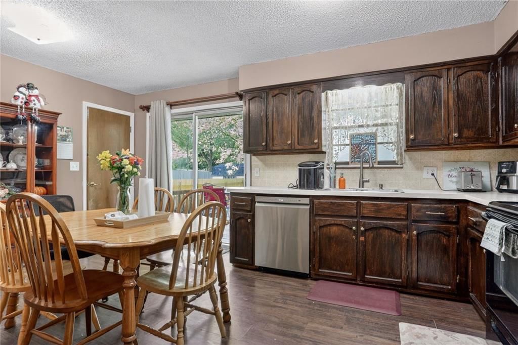 216 SW 21st Street — photo 4