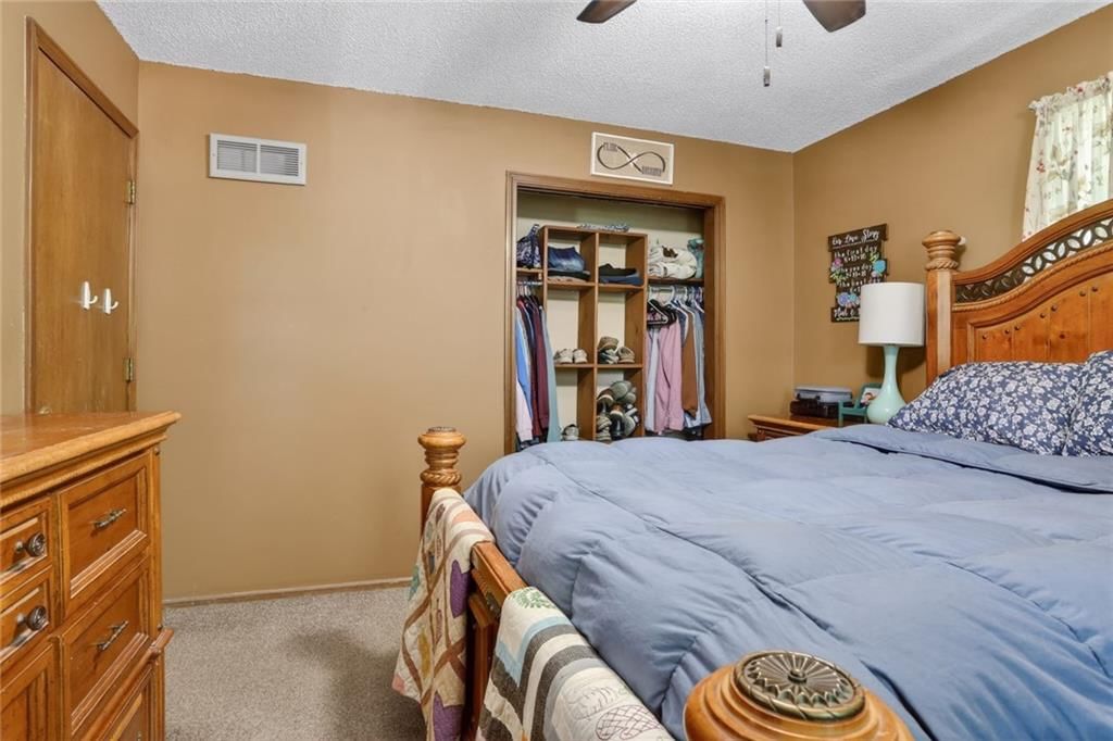 216 SW 21st Street — photo 8