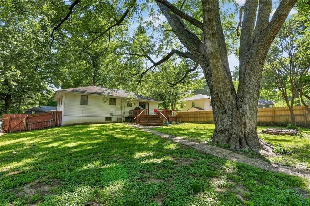 216 SW 21st Street — photo 15