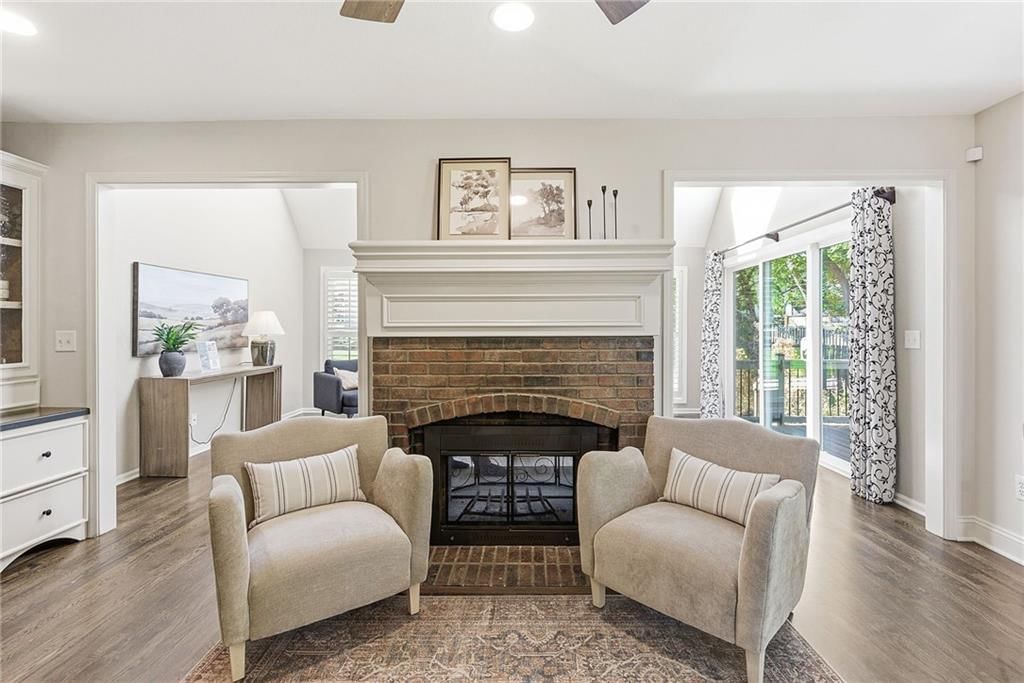 12204 MELROSE Street — photo 31