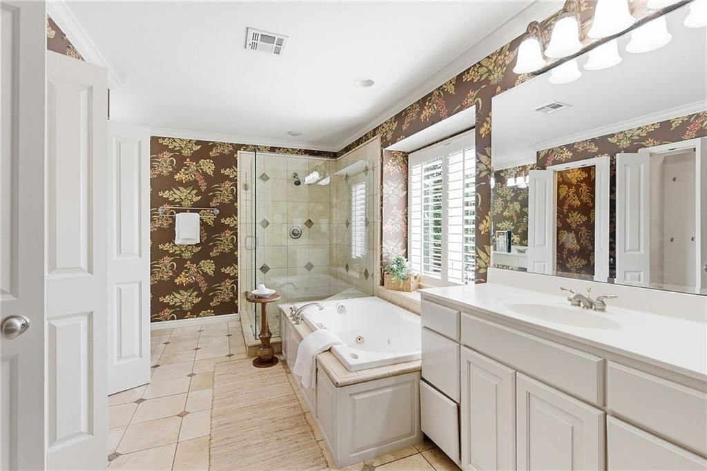 12204 MELROSE Street — photo 49