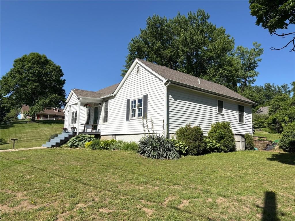 625 Summit Street — photo 2