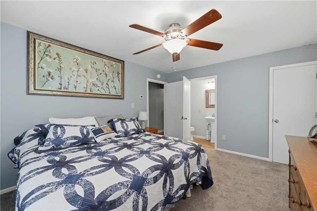 126 Beach Drive — photo 17