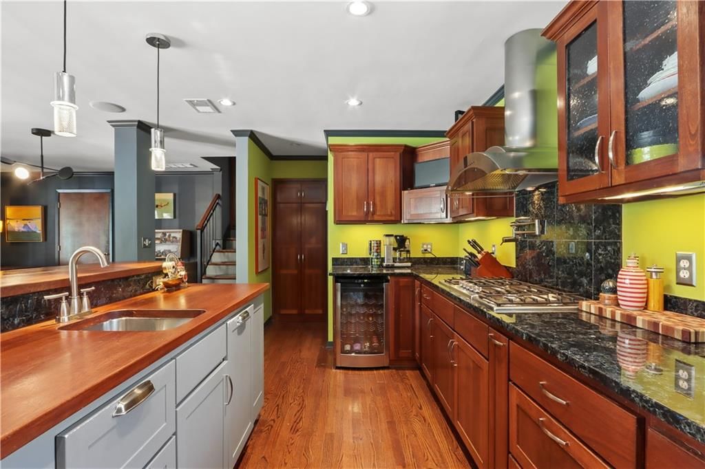 1214 W Gregory Boulevard — photo 12