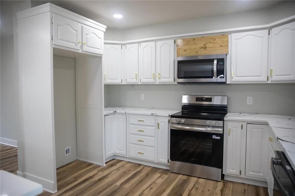 4801 NE Sherwood Drive — photo 8