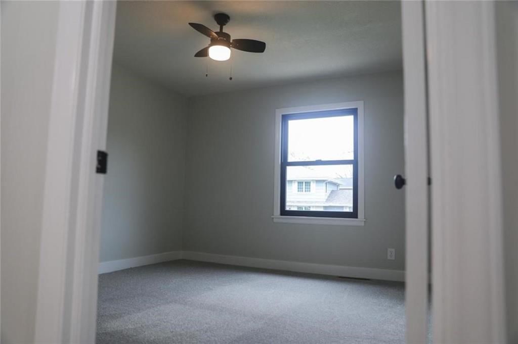 4801 NE Sherwood Drive — photo 16