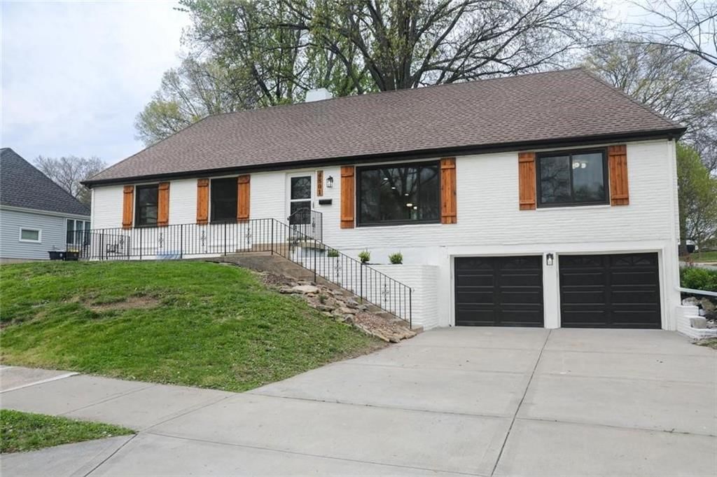 4801 NE Sherwood Drive — photo 32