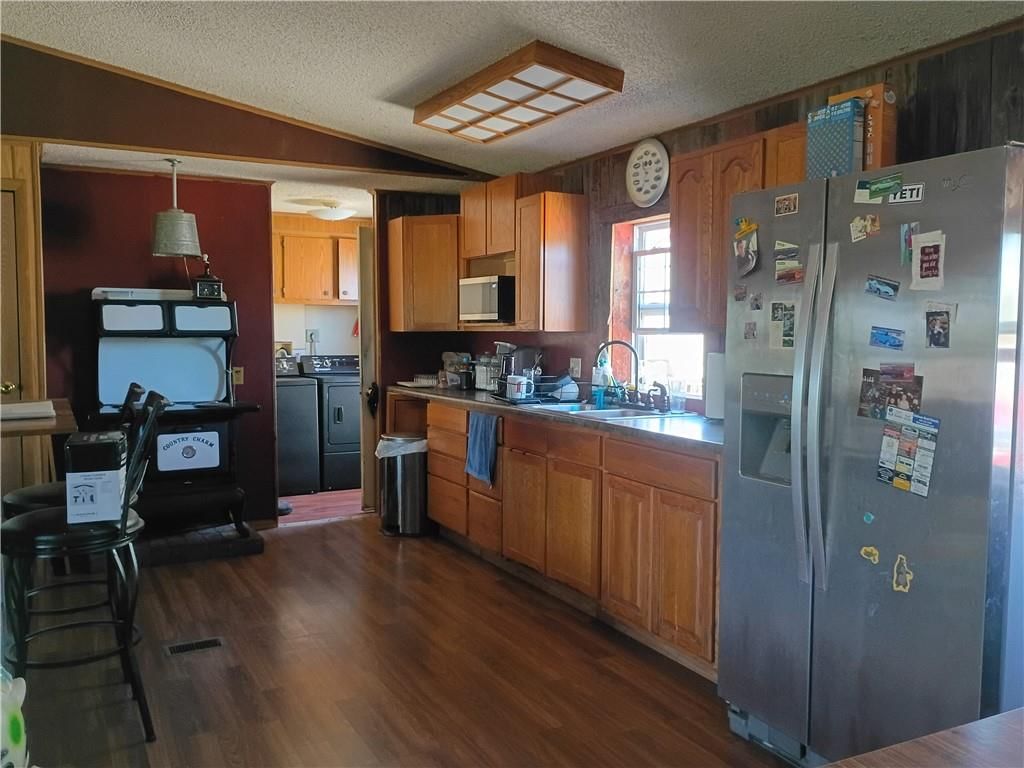 603 S Walnut Street — photo 4