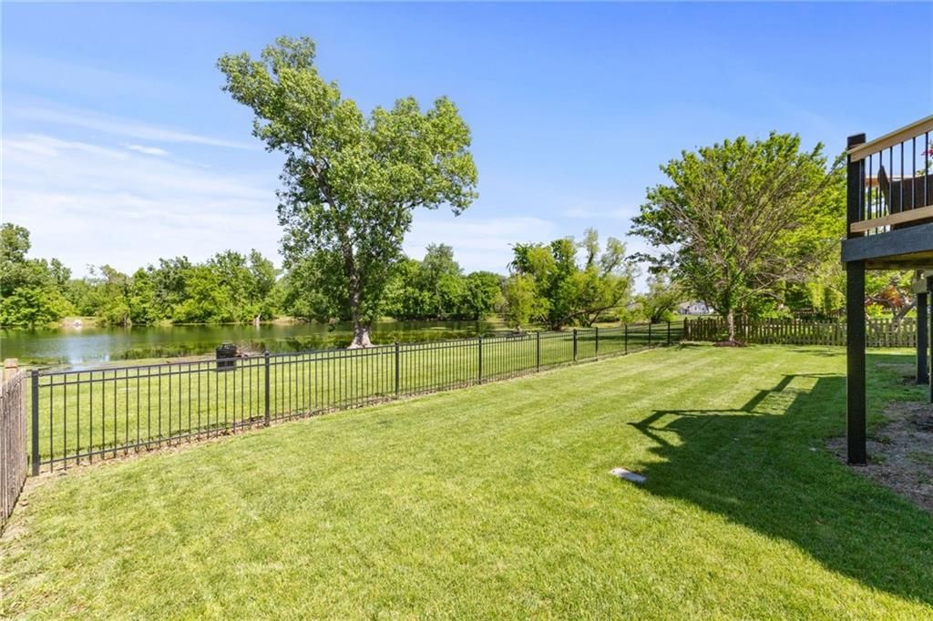 20803 S Skyview Lane — photo 32