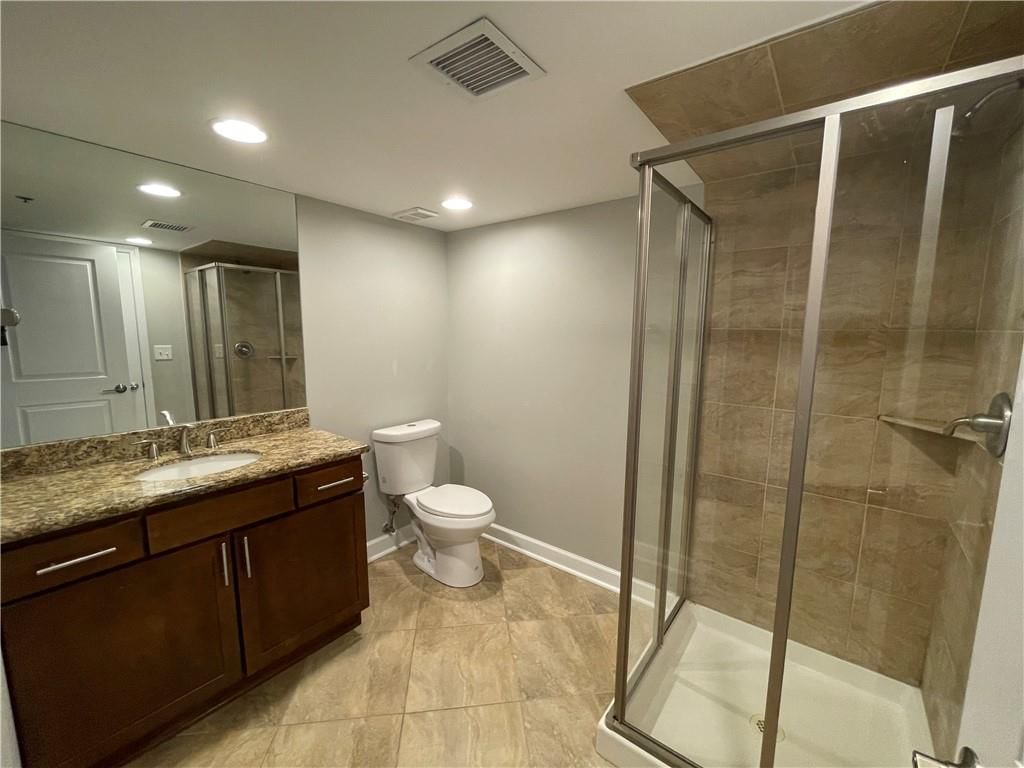 600 Admiral Boulevard — photo 18