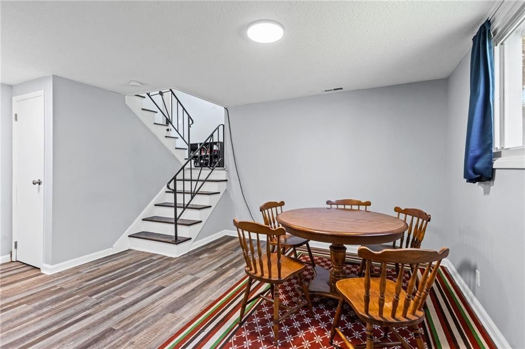 914 N Arrowhead Drive — photo 10