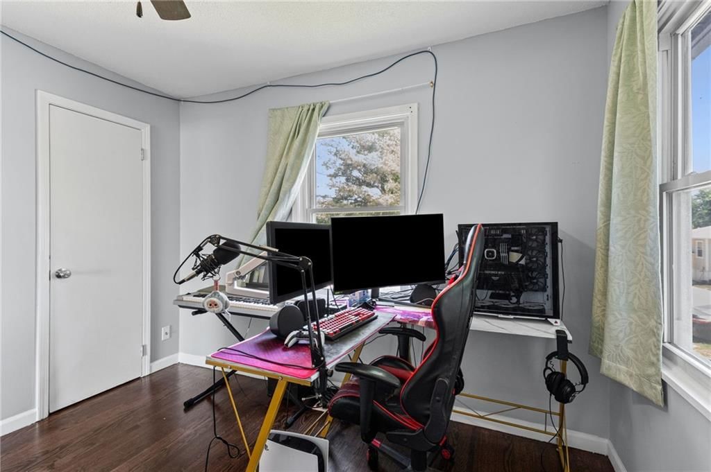 914 N Arrowhead Drive — photo 17