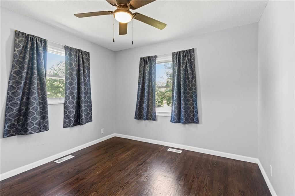 914 N Arrowhead Drive — photo 18