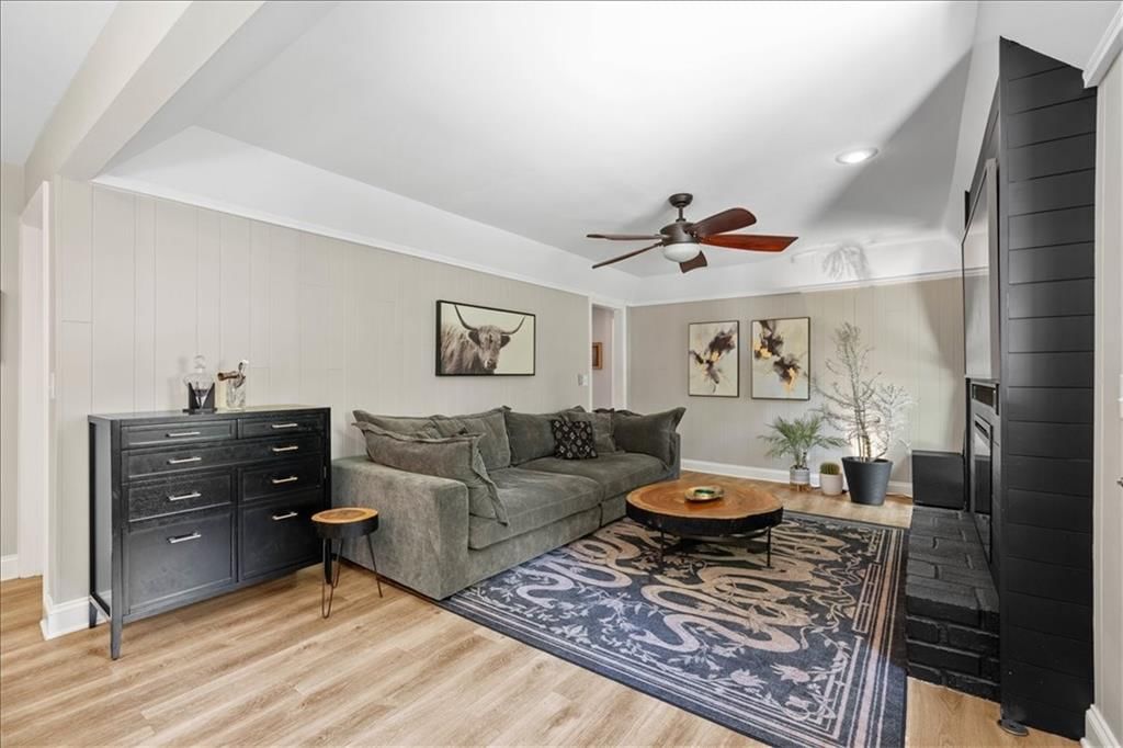 8812 W 106th Street — photo 16
