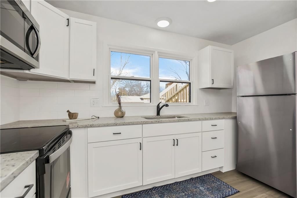 9306 E 81st Street — photo 10
