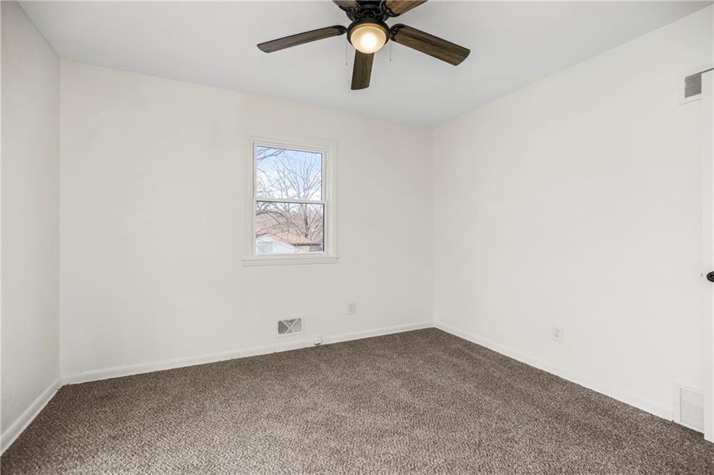 9306 E 81st Street — photo 16