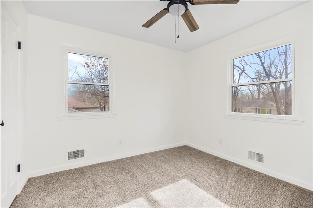 9306 E 81st Street — photo 18
