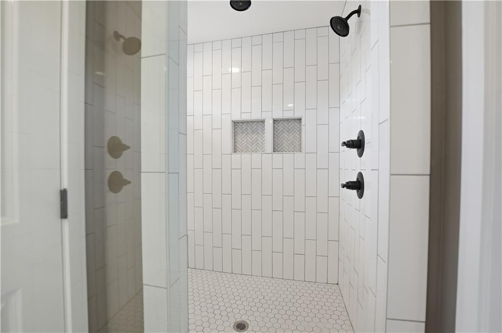 7190 N National Drive — photo 24