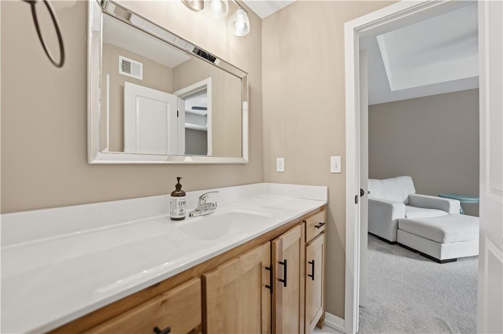 7190 N National Drive — photo 32