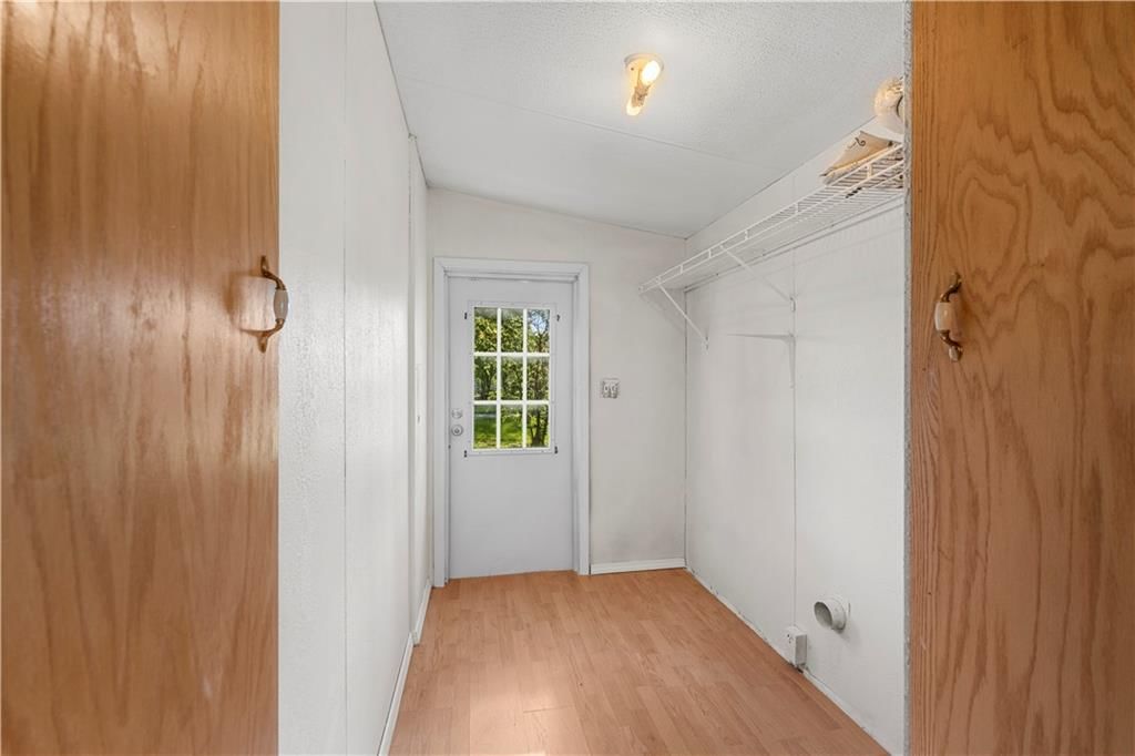 213 W Marvin Avenue — photo 21