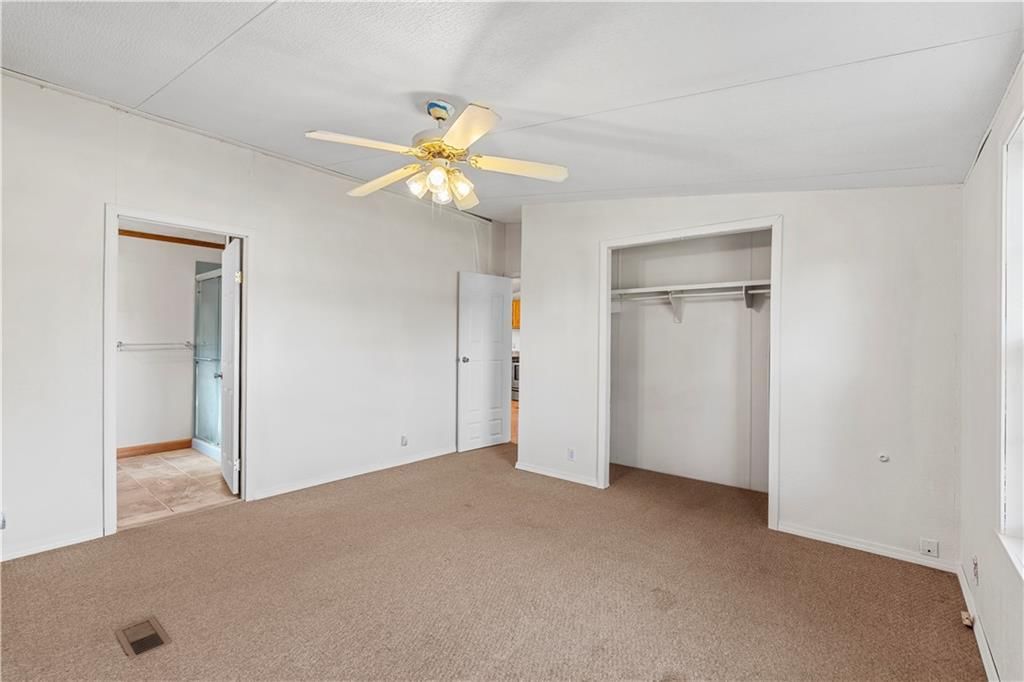 213 W Marvin Avenue — photo 23