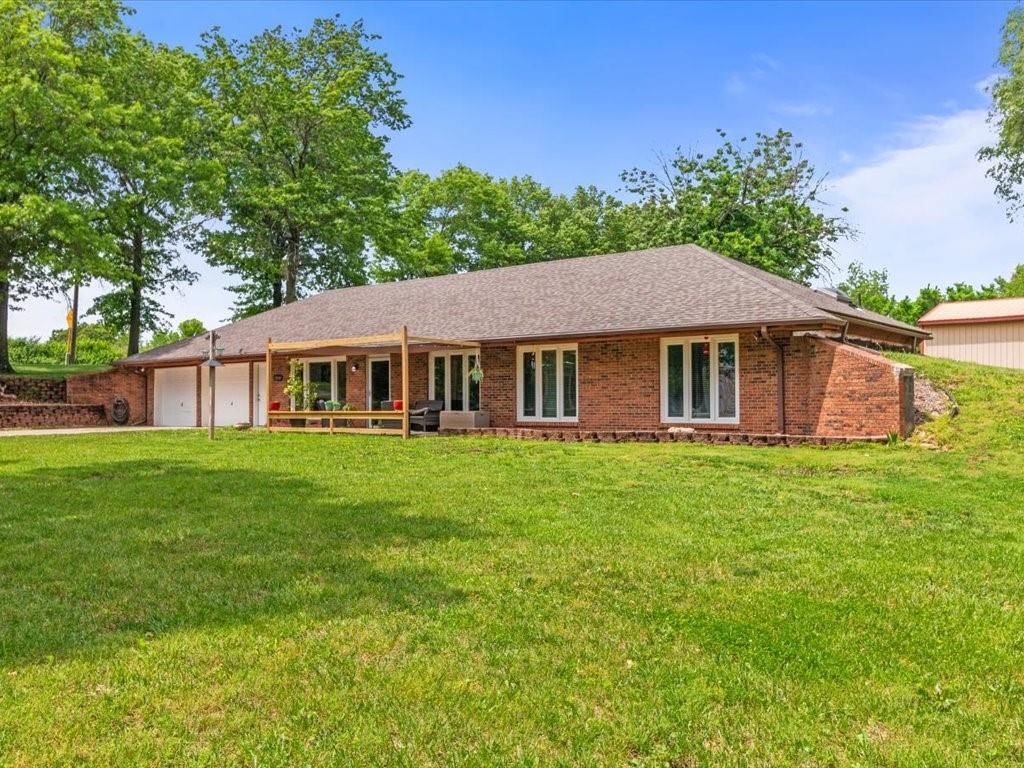 33604 E Corn Spur Road — photo 2