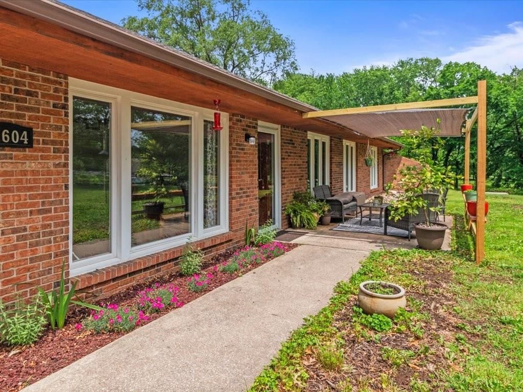 33604 E Corn Spur Road — photo 4