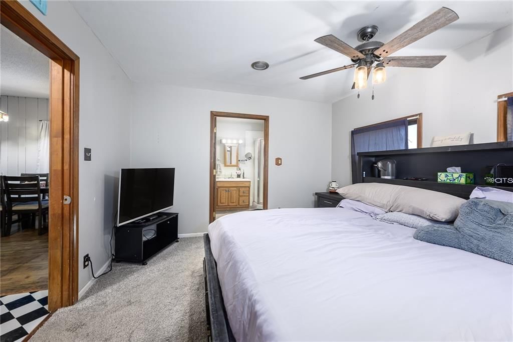820 Union Street — photo 15