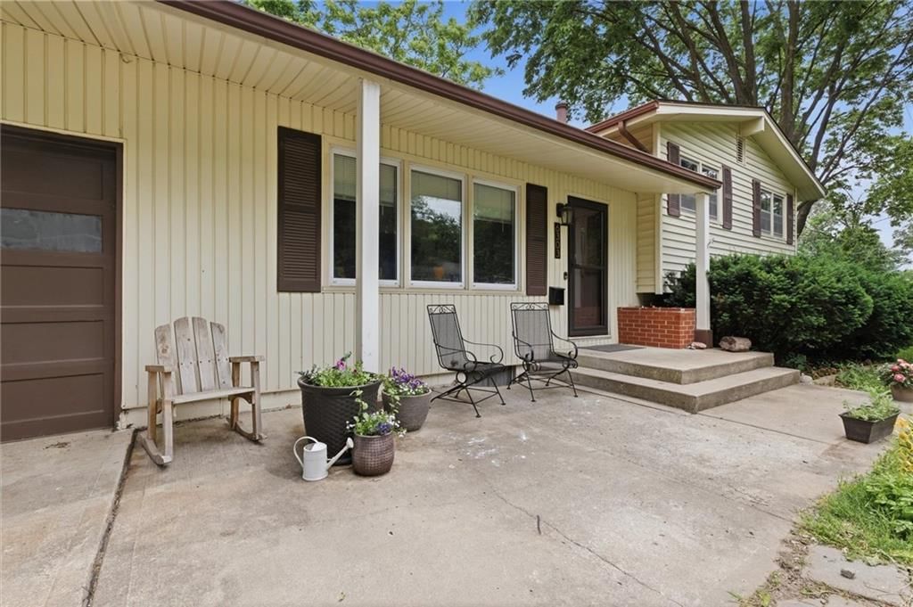 6303 N Park Avenue — photo 3