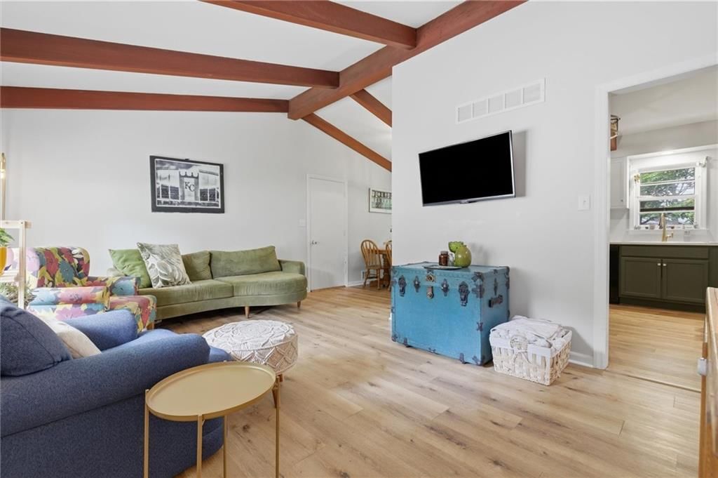 6303 N Park Avenue — photo 4