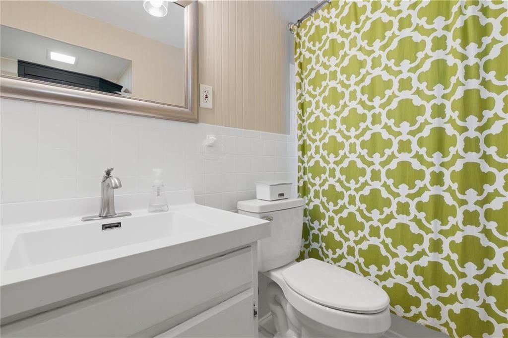 6303 N Park Avenue — photo 17
