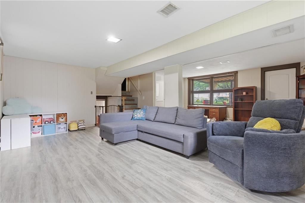 6303 N Park Avenue — photo 27