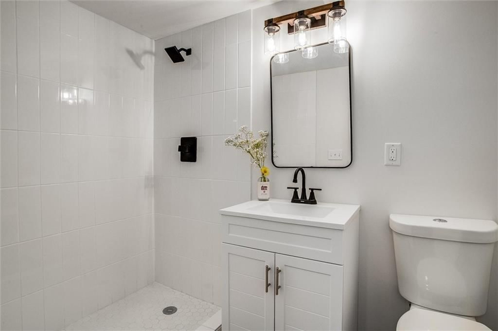 12305 E 52nd Terrace — photo 18