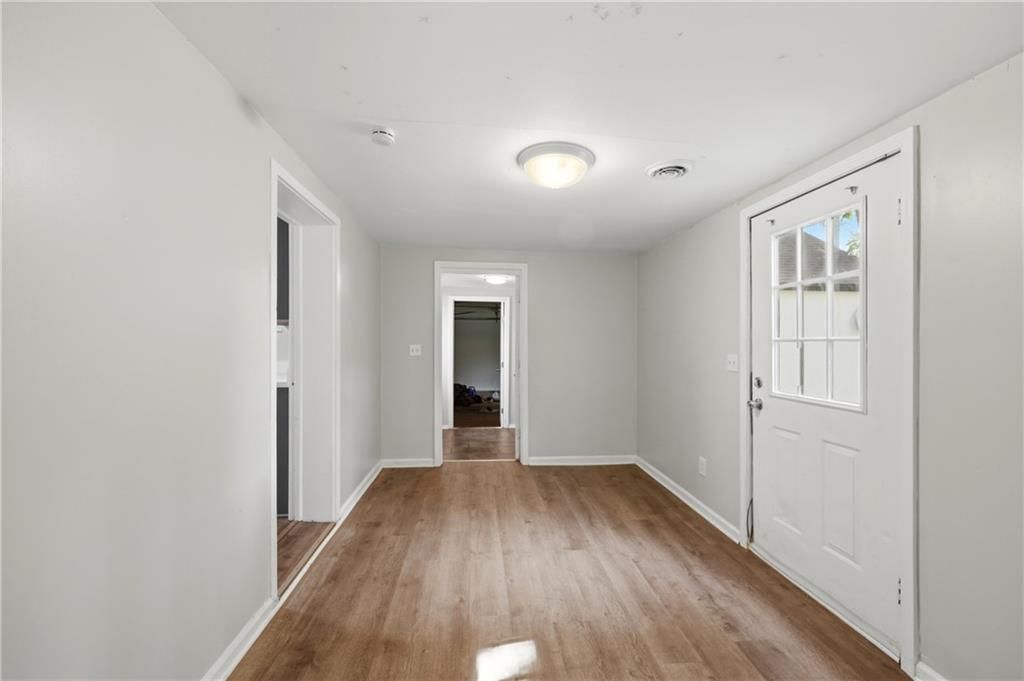604 NE Douglas Street — photo 13