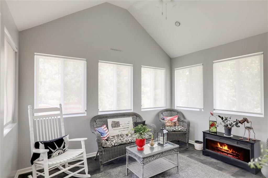3228 S Cardinal Court — photo 12