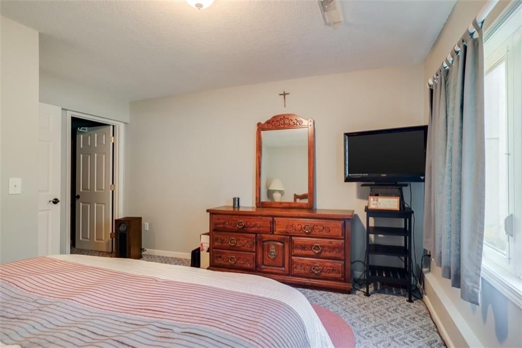 3228 S Cardinal Court — photo 24