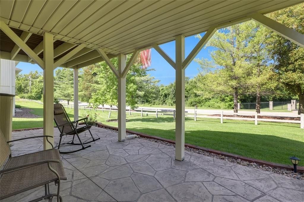 3228 S Cardinal Court — photo 26