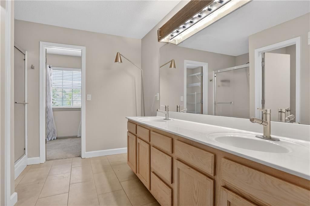8665 NE 97th Terrace — photo 10