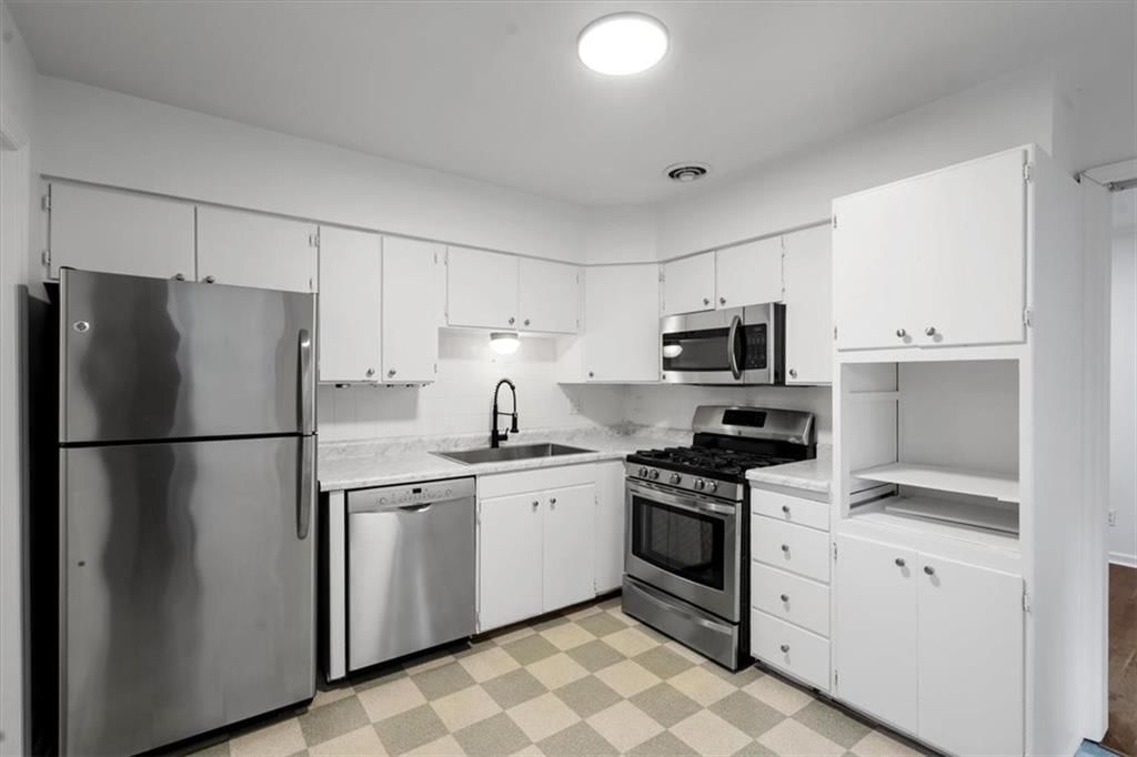 8107 Walnut Street — photo 7