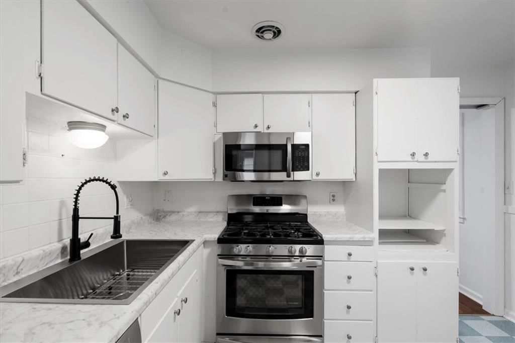 8107 Walnut Street — photo 9