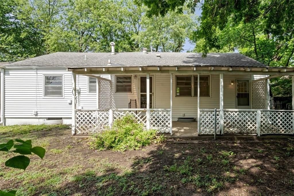 8107 Walnut Street — photo 35