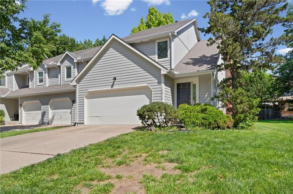 10810 W 116th Street — photo 2