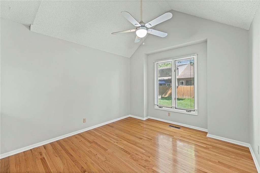 10810 W 116th Street — photo 7