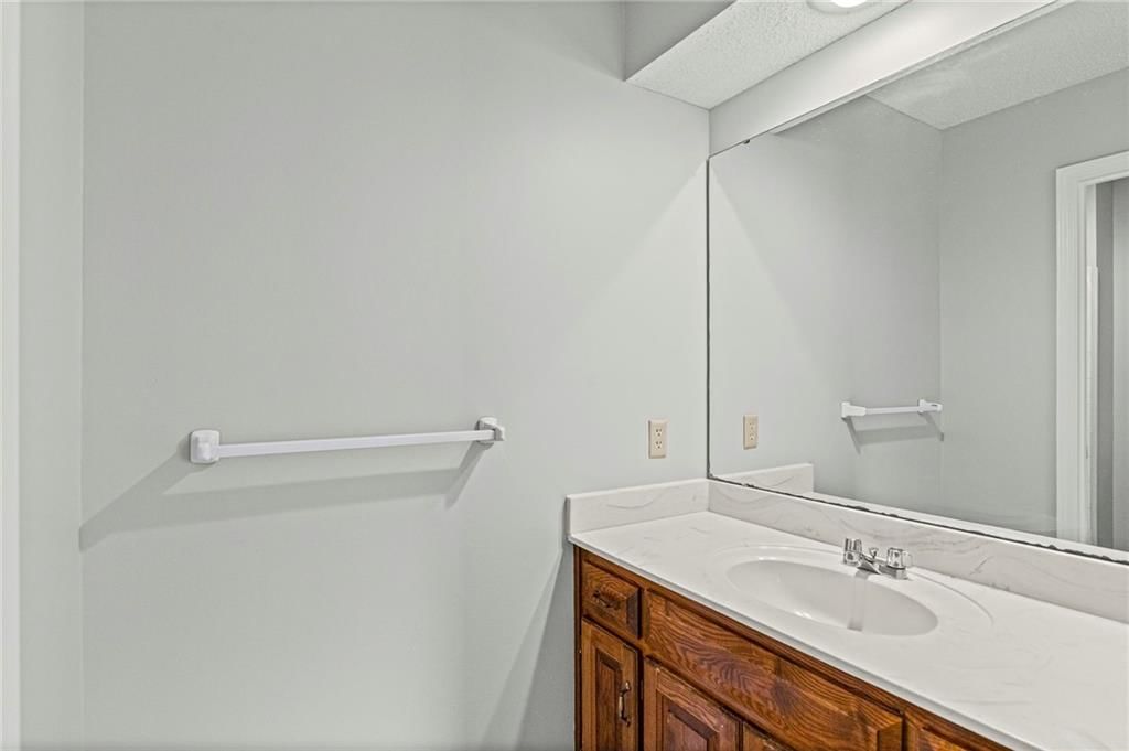10810 W 116th Street — photo 16