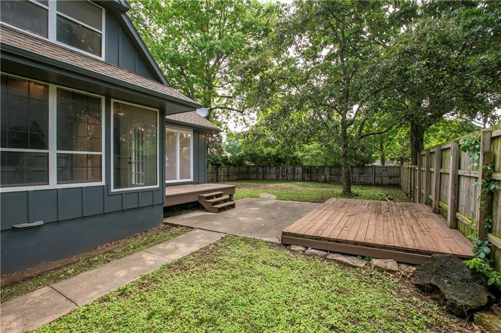 115 N PARK Drive — photo 4