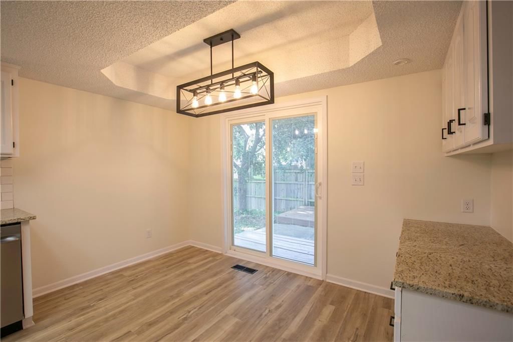 115 N PARK Drive — photo 13