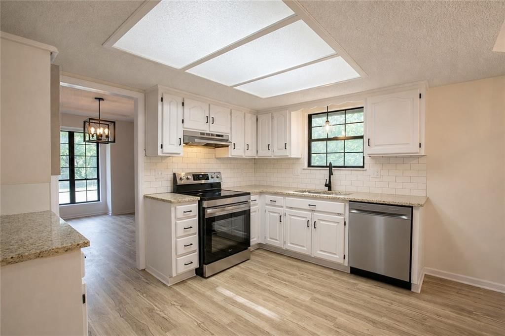 115 N PARK Drive — photo 18